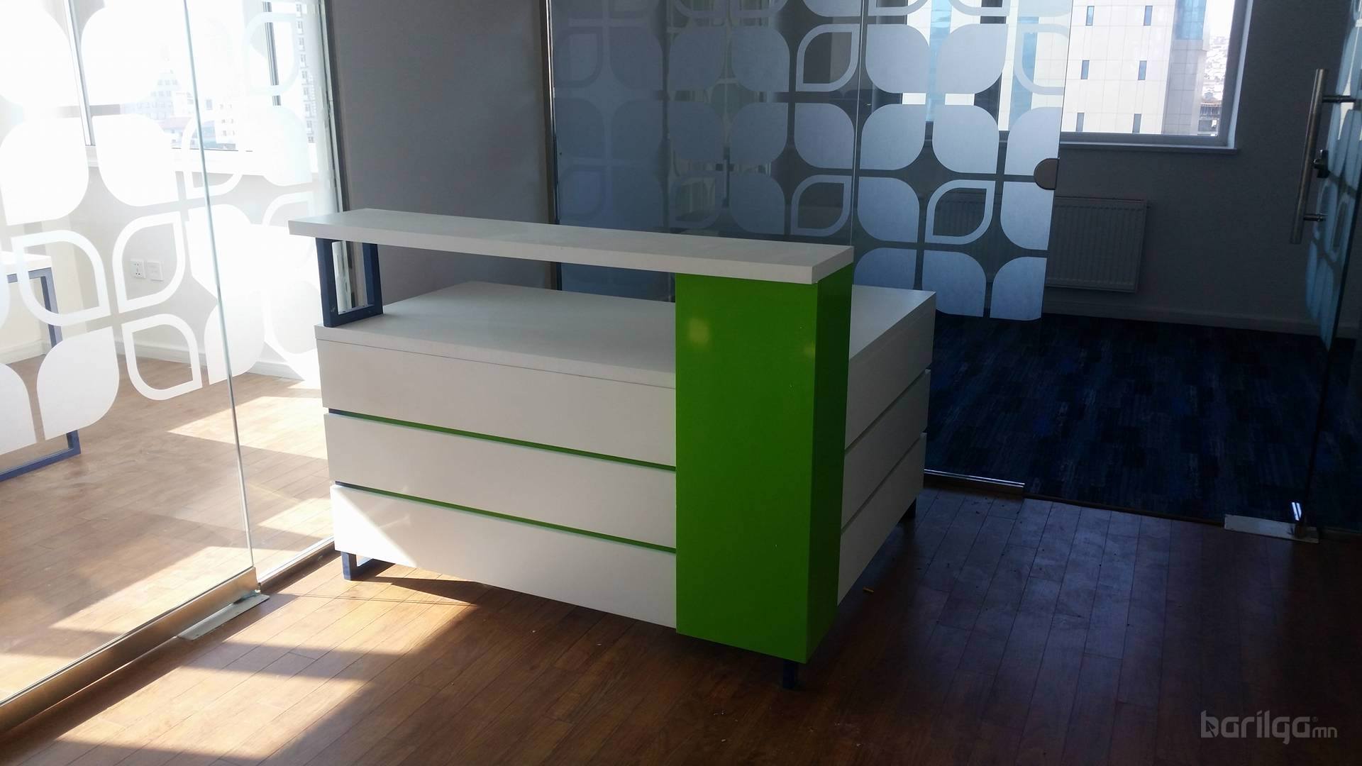 Бүх төрлийн оффисын тавилга захиалгаар хийнэ.