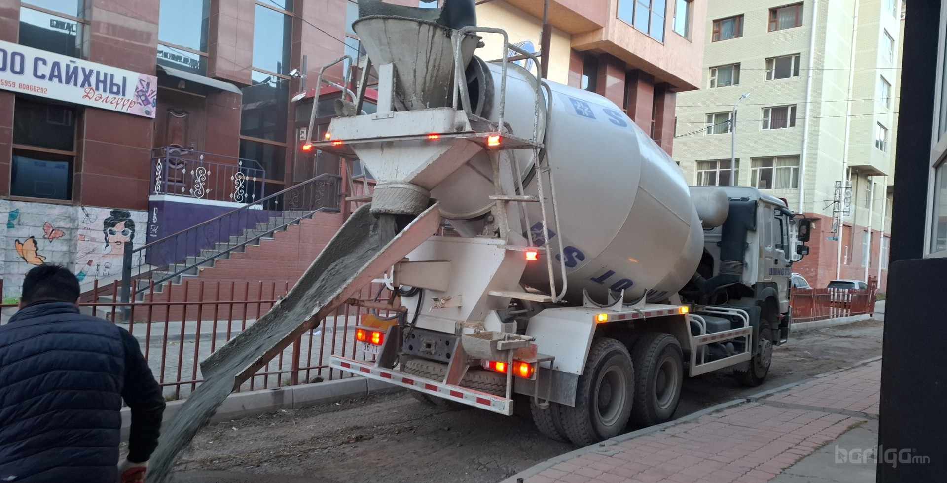 Бетон зуурмаг нийлүүлнэ-88467137 77440000