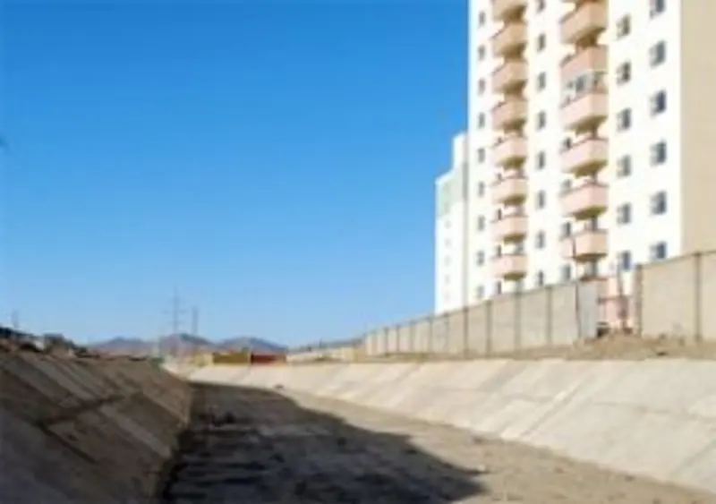 Улаанбаатарт 130 км урт үерийн хамгаалалтын далан бий