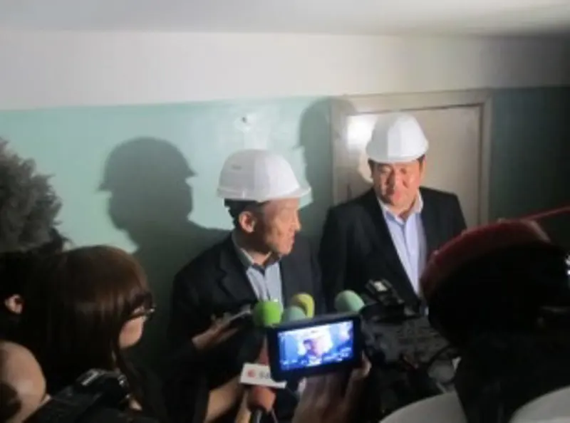 Б.МӨНХБААТАР ДАРГА ПАСПОРТЖУУЛАХ АЖЛЫН ЯВЦТАЙ ГАЗАР ДЭЭР НЬ ТАНИЛЦАВ