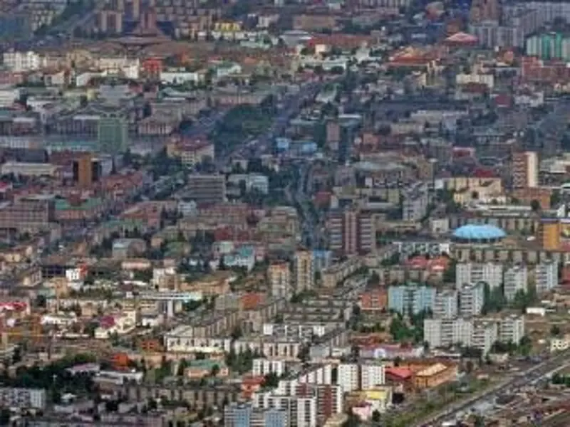2011 онд иргэдэд 15 мянган га газар өмчлүүлнэ.