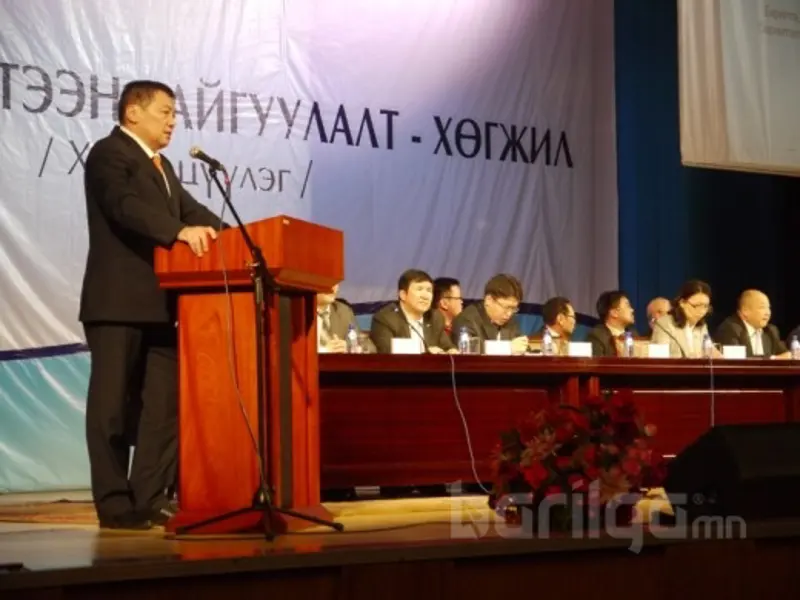 Барилга-Бүтээн байгуулалт-Хөгжил сэдэвт хэлэлцүүлэг боллоо