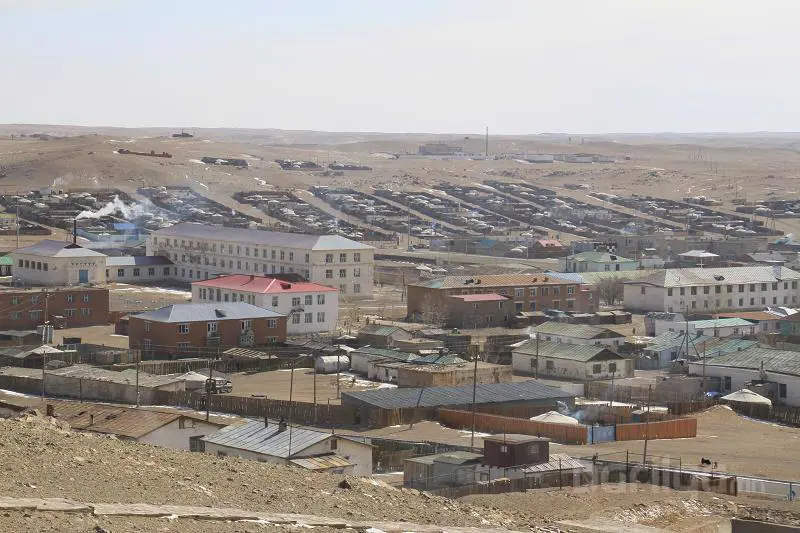 Чингис бондын 150 тэрбум төгрөгөөр орон нутагт орон сууц барина
