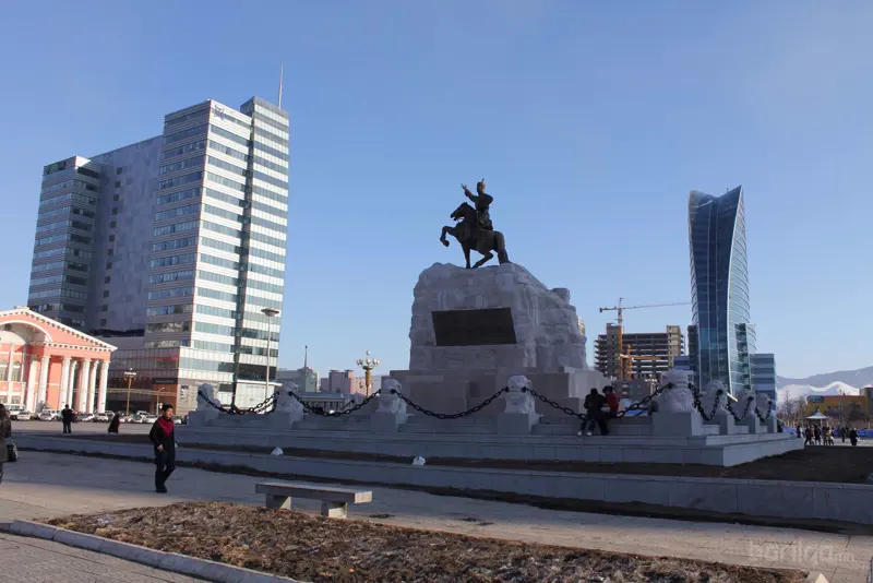 85 сая төгрөгөөр хөшөө барина