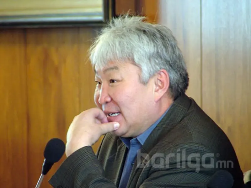 Э.Бат-Үүл: Урьдчилгаагаа хуримтуулаад байрандаа орох нь хамгийн зөв гарц  байж мэднэ