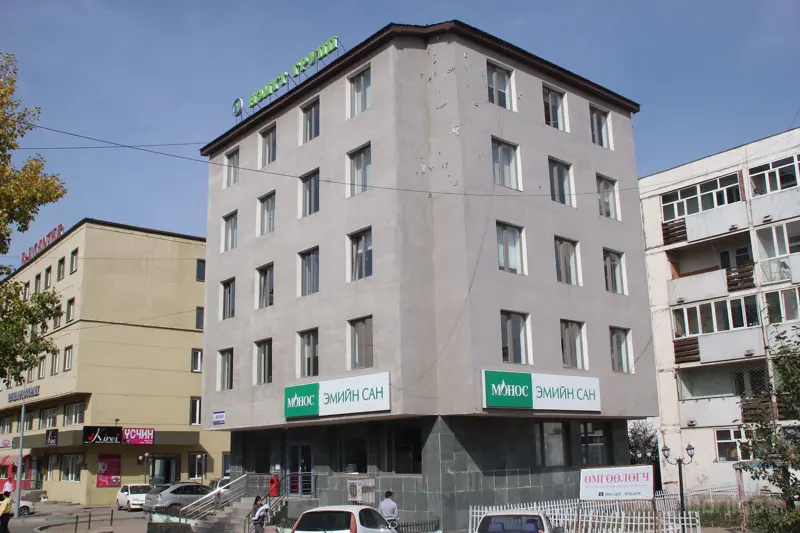 Барилга.МН сэтгүүлийн хамт олон бууриа сэлгэлээ