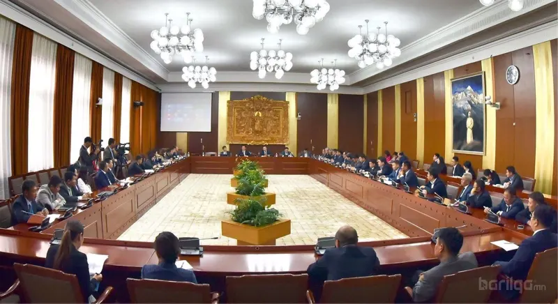 Түрээсийн орон сууц хөтөлбөрийг үргэлжлүүлж, ипотекийн зээлийн санхүүжилтийг нэмэхийг дэмжив