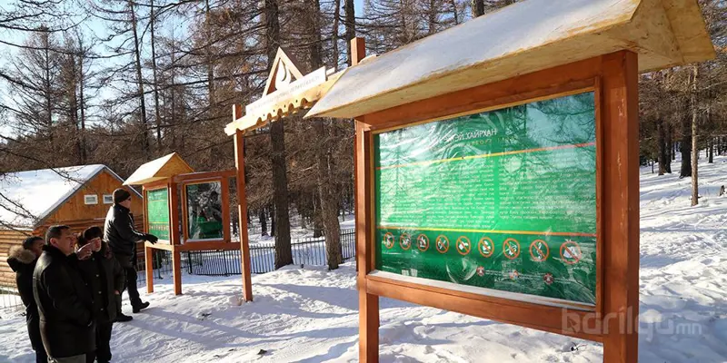 Чингэлтэй хайрханы явган аялалын замыг тохижууллаа