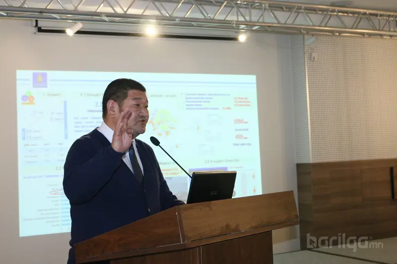 БХБ-ын сайд төрийн бус байгууллагуудын төлөөллүүдтэй уулзаж санал солилцлоо