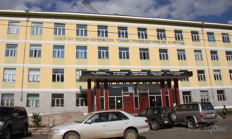 Инженер мэргэжлээр төгссөн залуус ажлын байраа сонгоно