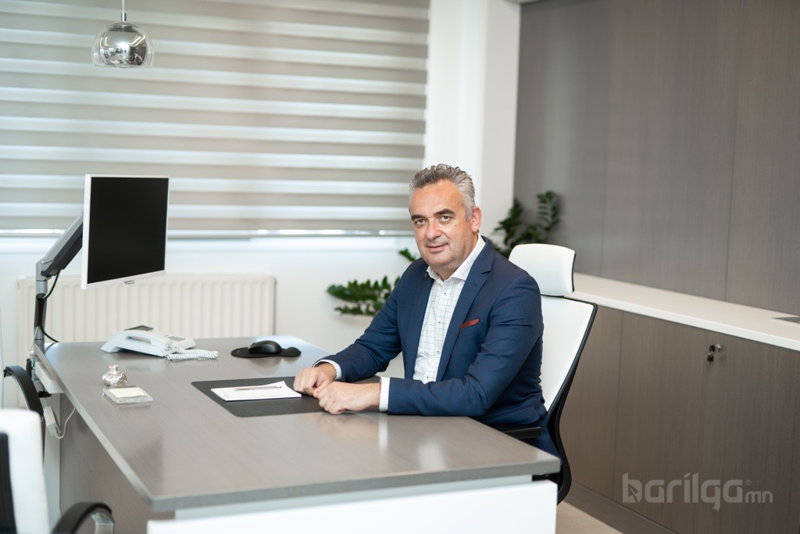 Бид бүтээгдэхүүн, үйлчилгээгээрээ дамжуулан үр ашигтай,   найдвартай үйлчилгээ үзүүлэхийг зорьдог