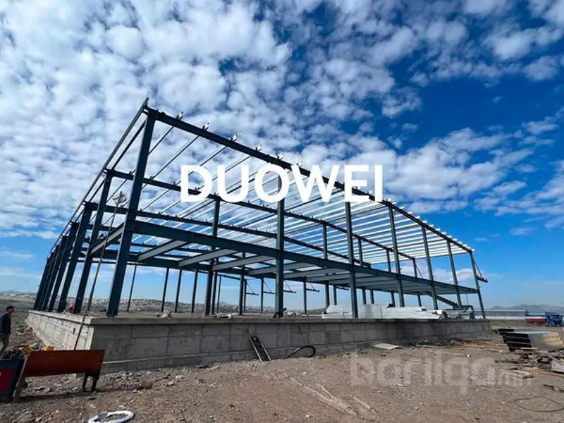 төмөр карказ угсраж байна