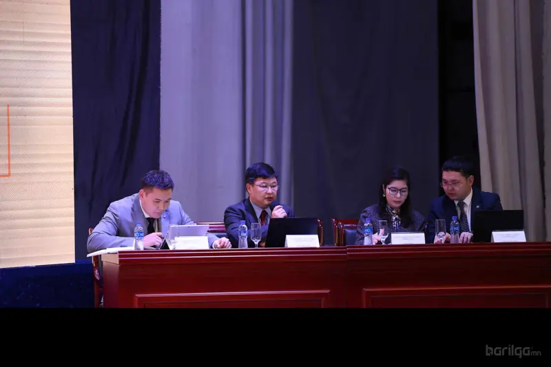 Нийслэлийн 2025 оны төсвийг нээлттэй хэлэлцүүллээ