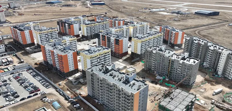 “Солонго 1, 2” төслийн эхний ээлжийн 2042 айлын орон сууцыг хүлээж авахаар улсын комисс ажиллаа