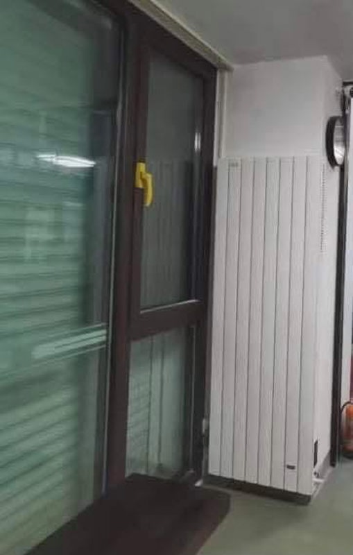Зарын зураг 11